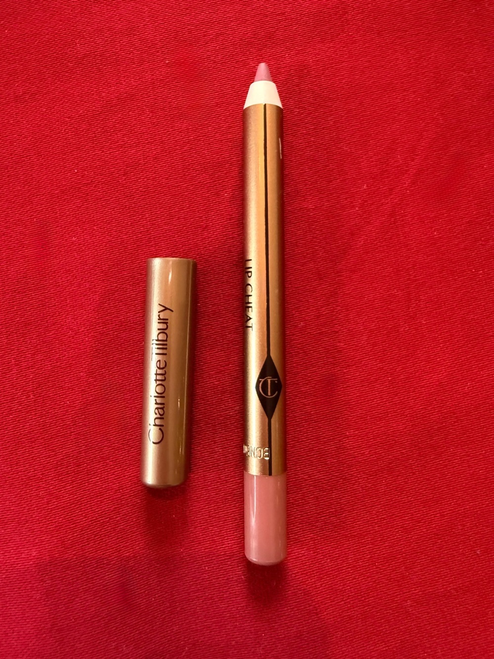 Charlotte Tilbury Bundle NEW (Face Palette, Eye Shadow, Lip Liner) - Picture 6 of 9